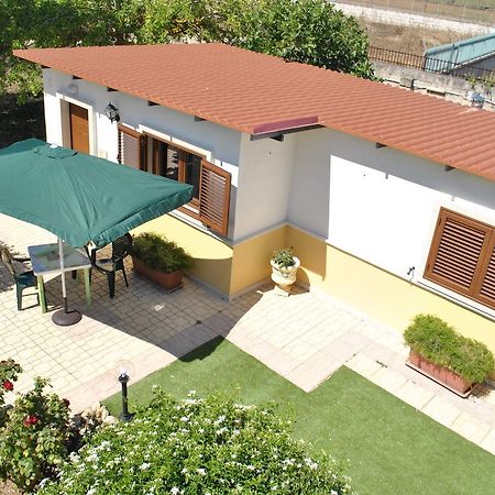B&B Ginevra Pulsano Exterior photo